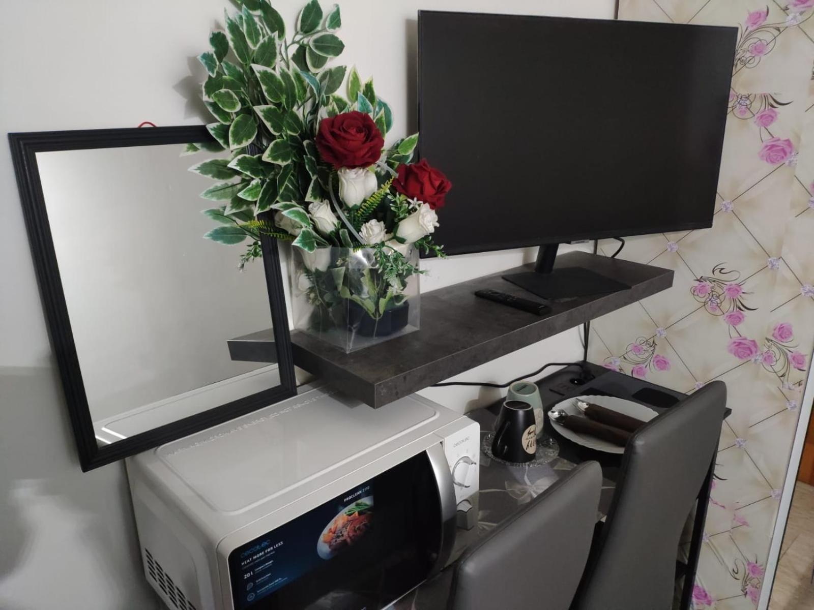 Corner Of Paradise Apartment *